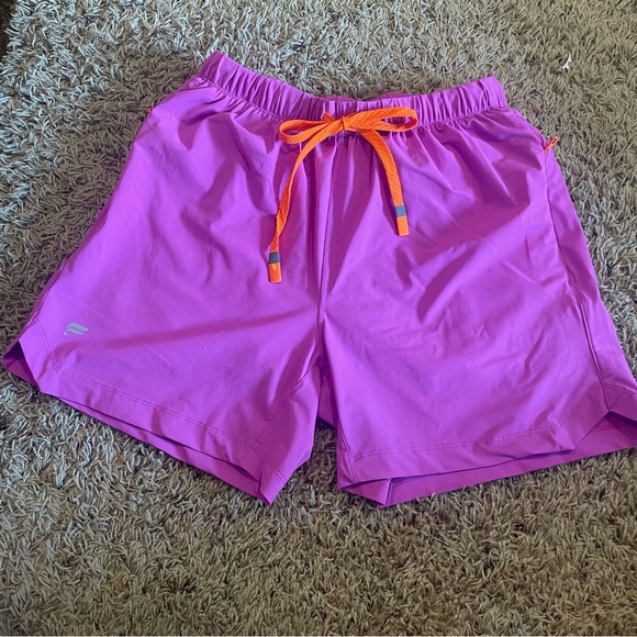 Fabletics The One Short 7in. Men’s Size Small Performance Short - Picture 4 of 10